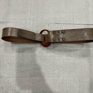 [US12] Olson Stylish Brown Leather Belt with Wooden Buckle TUN NWOT
